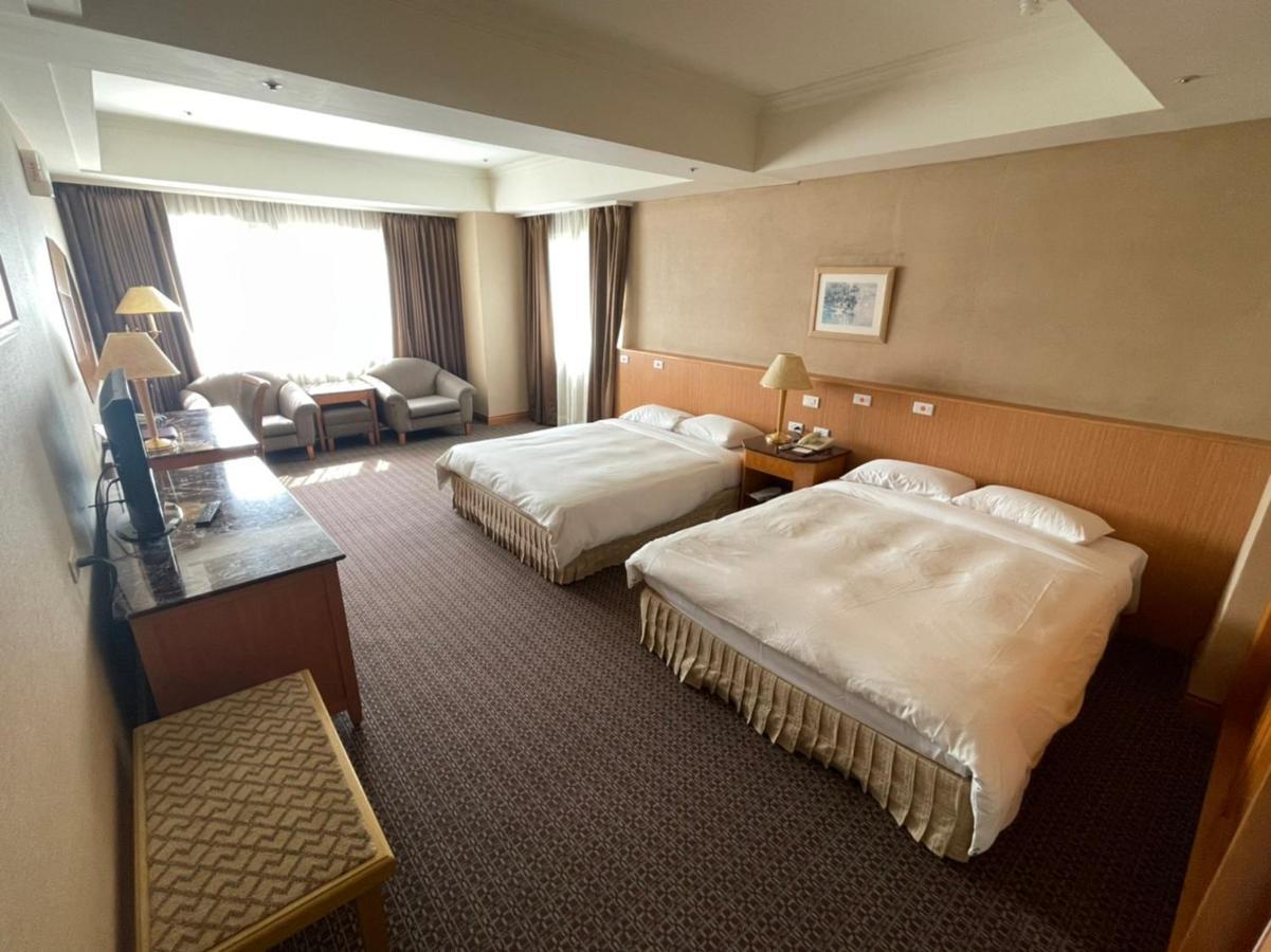 Chuto Plaza Hotel Taoyuan Extérieur photo